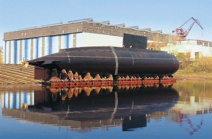 Repair of a diesel electric submarine at Krasnoye Sormovo shipyard