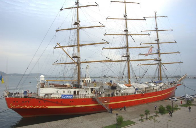 Sailing ship Khersones