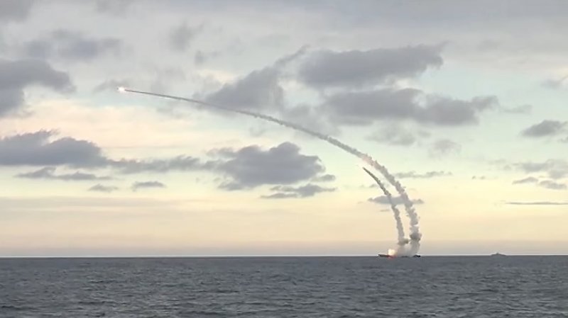 Salvo launch of Caliber missiles