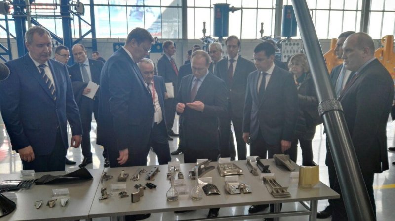 Vladimir Putin inspecting components made of new cobalt alloy